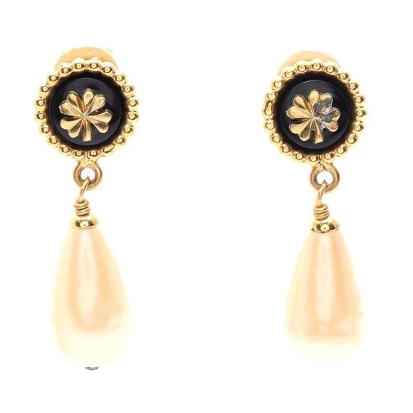 Pre Loved chanel Women metallic | gold Earrings - Picture 1 of 8